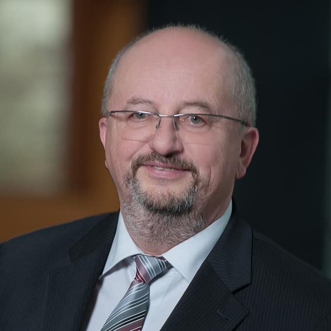 Prof. Dr.-Ing. Klaus Nendel, Experte für Tribologie der Kunststoffe, Wissenschaftlicher Beirat